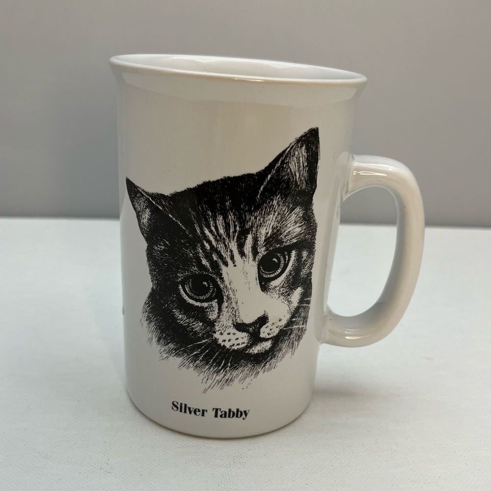 Papel Freelance Silver Tabby Collectors Cat Coffee Mug
